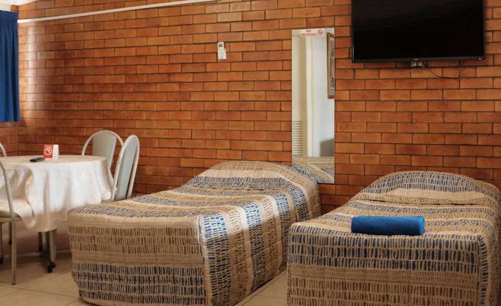 Motel Myall Dalby Zewnętrze zdjęcie
