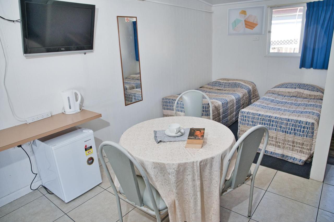 Motel Myall Dalby Zewnętrze zdjęcie