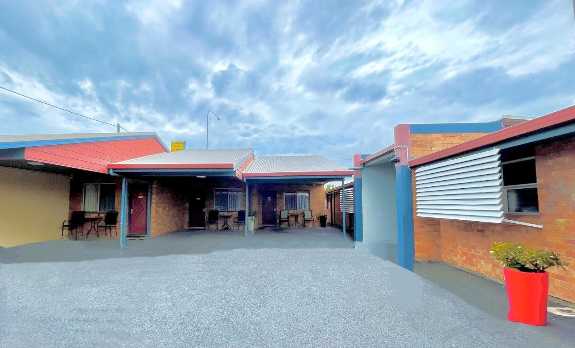 Motel Myall Dalby Zewnętrze zdjęcie