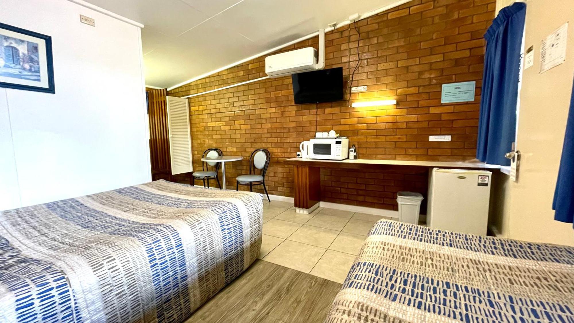 Motel Myall Dalby Zewnętrze zdjęcie